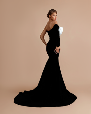 One sleeve black gown with white floral detail