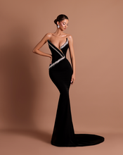 Load image into Gallery viewer, Amayla
