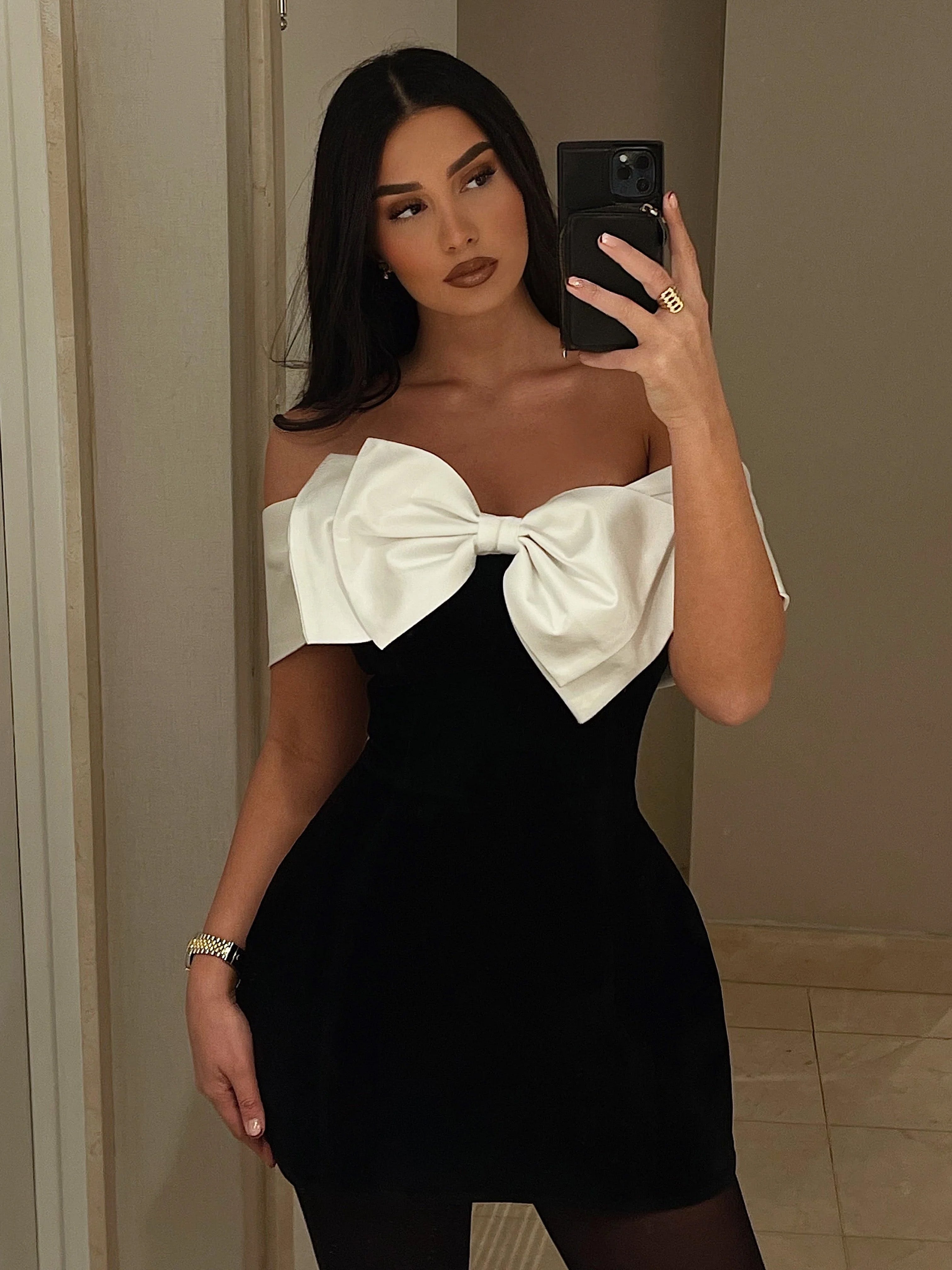 Dodona Avdiu — Collection 1