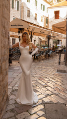 Silken Elegance